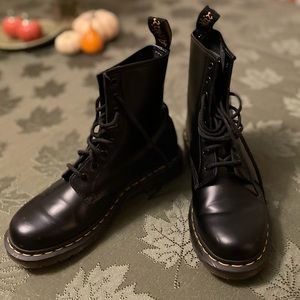 Smooth Leather Lace Up Boots (Women’s)